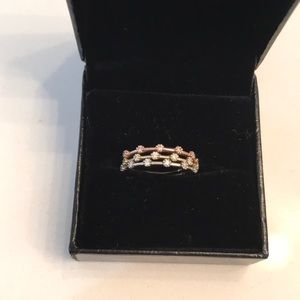 Dainty Diamond rings